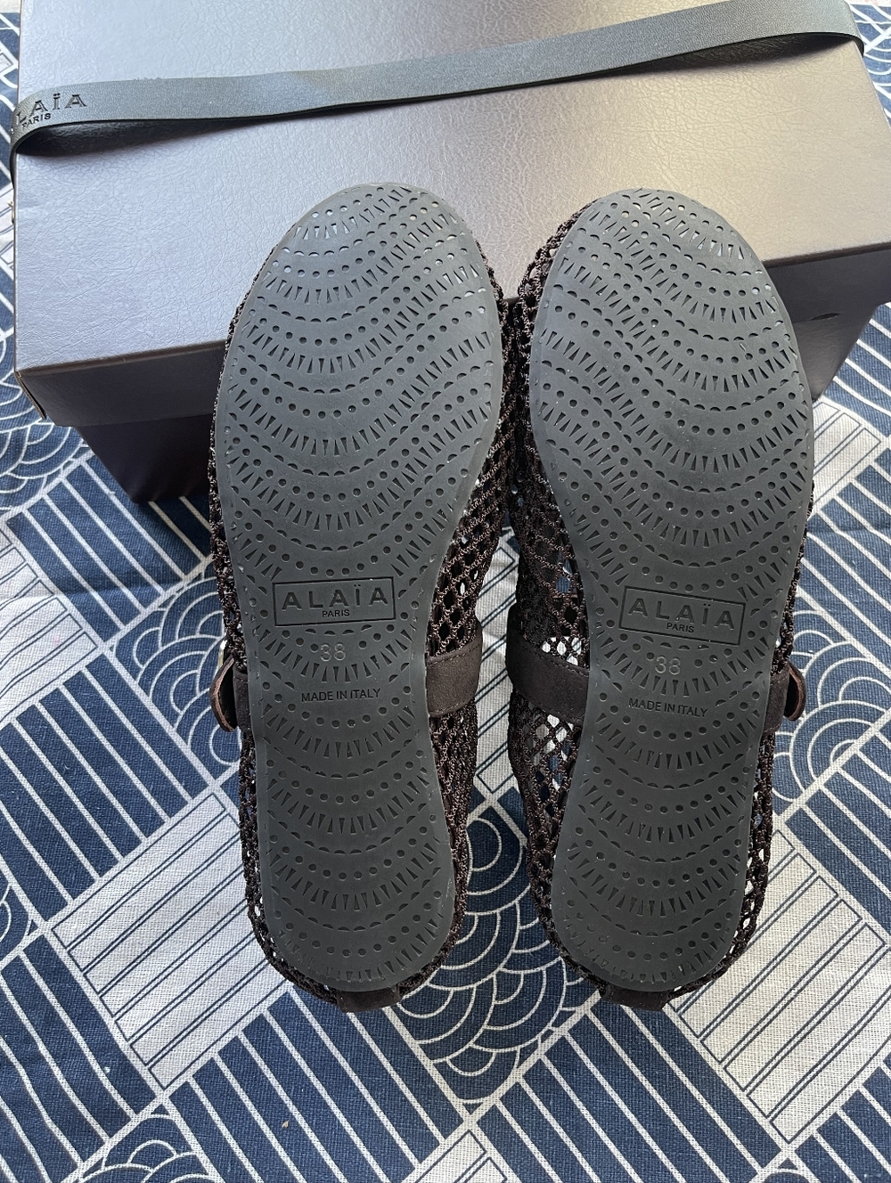 Alaïa Ballet Flat in Brown - Picture 6 of 6